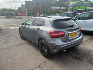 2019 Mercedes-Benz Gla 1.6 Gla180 Amg Line Edition SUV 5dr Petrol 7g-Dct Euro 6 (s/s) (122 Ps) in Grey — image 5