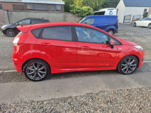 2017 Ford Fiesta 1.0 T Ecoboost St-Line in Red — image 6