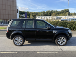 2013 Land Rover Freelander 2 2.2 Sd4 Hse in Black — image 6