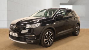 2018 Vauxhall Grandland X 1.2 Turbo Elite Nav in Black — image 2