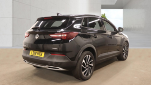 2018 Vauxhall Grandland X 1.2 Turbo Elite Nav in Black — image 3