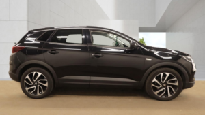 2018 Vauxhall Grandland X 1.2 Turbo Elite Nav in Black — image 5
