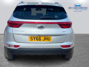 2016 Kia Sportage 2.0 Crdi Kx-3 AWD Euro 6 5dr in Silver — image 4