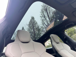 2022 Porsche Taycan Performance Plus 93.4kwh Turbo Auto 4WD 4dr (11kw Charger) in Blue — image 3
