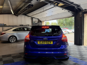 2013 Ford Focus 2.0 T Ecoboost St-2 in Blue — image 5