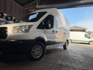 2017 Ford Transit 2.0 350 Ecoblue Rwd L3 H3 Euro 6 5dr in White — image 3