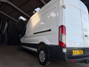 2017 Ford Transit 2.0 350 Ecoblue Rwd L3 H3 Euro 6 5dr in White — image 4