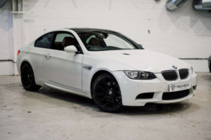 2009 BMW M3 4.0 M3 Semi-Auto 2dr in White — image 2