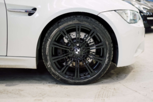 2009 BMW M3 4.0 M3 Semi-Auto 2dr in White — image 4