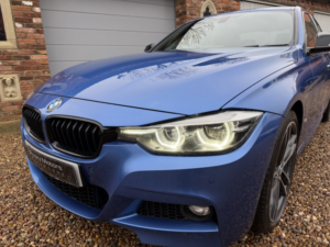 2018 BMW 3 Series 2.0 330e M Sport Shadow Edition in Blue — image 5