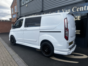 2018 Ford Transit Custom 2.0 320 Ecoblue Limited in White — image 5