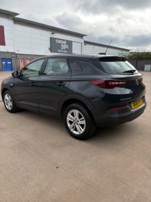 2018 Vauxhall Grandland X 1.2 Turbo Se SUV 5dr Petrol Manual Euro 6 (s/s) (130 Ps) in Grey — image 3