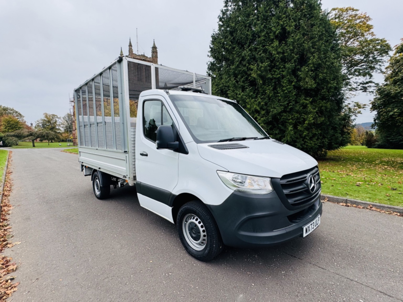 2023 Mercedes-Benz Sprinter 2.0 315 Cdi Progressive in White — image 1