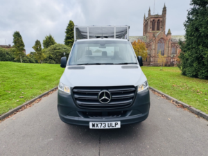 2023 Mercedes-Benz Sprinter 2.0 315 Cdi Progressive in White — image 2