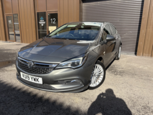 2019 Vauxhall Astra 1.6 I Turbo Gpf Elite Nav in Grey — image 3