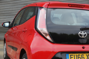 2016 Toyota Aygo 1.0 Vvt-I X-Play in Red — image 5