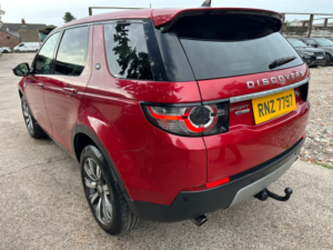 2016 Land Rover Discovery Sport 2.0 Td4 Hse Luxury in Red — image 6