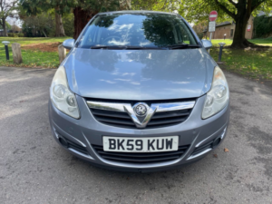 2009 Vauxhall Corsa 1.4i 16v Club Hatchback 5dr Petrol Automatic (166 G/km, 89 Bhp) in Silver — image 2