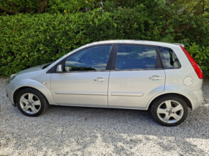 2007 Ford Fiesta 1.3 Zetec Climate in Silver — image 2