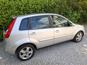 2007 Ford Fiesta 1.3 Zetec Climate in Silver — image 5