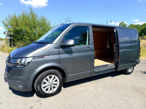 2023 Volkswagen Transporter 2.0 Tdi T30 Highline Panel Van 5dr Diesel Manual Fwd Lwb Euro 6 (s/s) (150 Ps) in Grey — image 6
