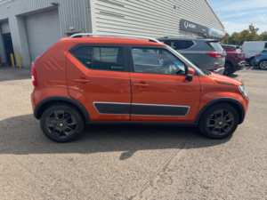 2023 Suzuki Ignis 1.2 Dualjet Mhev Sz5 Hatchback 5dr Petrol Hybrid CVT Euro 6 (s/s) (83 Ps) in Orange — image 3