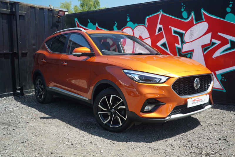 2024 MG MG Zs 1.0 T-Gdi Exclusive SUV 5dr Petrol Auto Euro 6 (111 Ps) in Orange — image 1