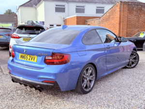 2015 BMW 2 Series 3.0 M235i Coupe in Blue — image 4