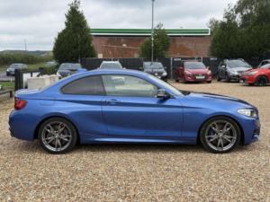 2015 BMW 2 Series 3.0 M235i Coupe in Blue — image 5