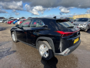 2022 Lexus Ux 2.0 250h E-CVT Euro 6 (s/s) 5dr in Black — image 4