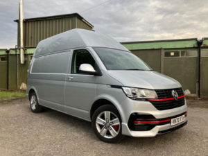 2020 Volkswagen Transporter 2.0 Tdi T32 Startline 4motion Lwb High Roof Euro 6 (s/s) 5dr in Silver — image 2