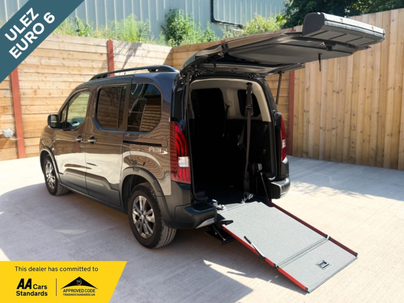 2023 Peugeot Rifter 3 SEAT Auto Wheelchair Accessible Disabled Access Vehicle Wav in Grey — image 1
