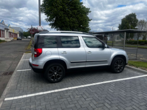 2014 Skoda Yeti 2.0 Yeti Outdoor Laurin & Klement Tdi Cr 4x4 Semi-Auto 4WD 5dr in Silver — image 5