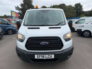 2018 Ford Transit 2.0 350 Ecoblue Chassis Cab 2dr Diesel Manual Rwd L4 H1 Euro 6 (130 Ps) in White — image 2