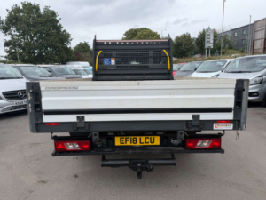 2018 Ford Transit 2.0 350 Ecoblue Chassis Cab 2dr Diesel Manual Rwd L4 H1 Euro 6 (130 Ps) in White — image 6