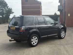 2014 Land Rover Freelander 2 2.2 Td4 Gs in Black — image 3