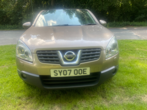 2007 Nissan Qashqai Tekna 4WD in Beige — image 3
