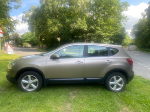 2007 Nissan Qashqai Tekna 4WD in Beige — image 5