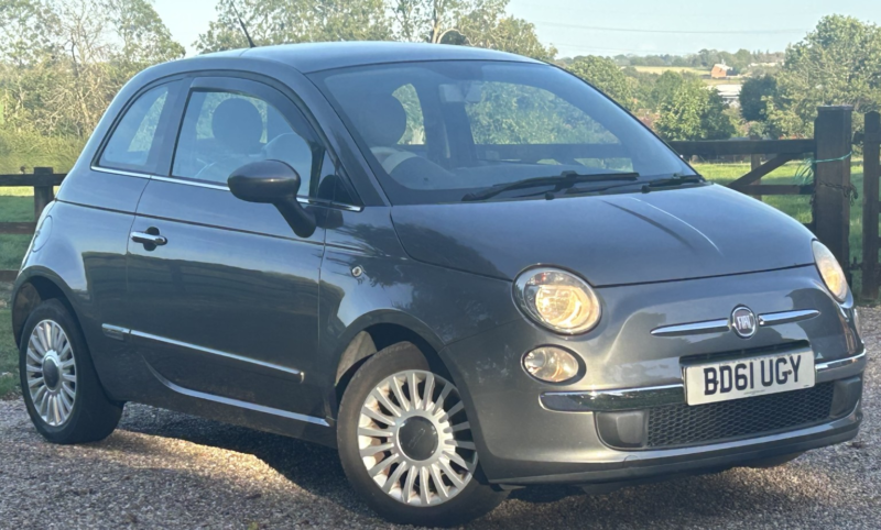 2011 Fiat 500 1.2 500 1.2 Lounge (start Stop) in Grey — image 1