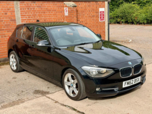 2013 BMW 1 Series 1.6 116i Sport Euro 5 (s/s) 5dr in Black — image 2