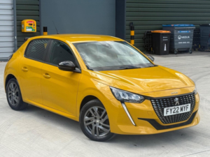 2022 Peugeot 208 1.2 Puretech Active Premium Eat Euro 6 (s/s) 5dr in Yellow — image 5