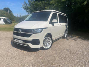 2024 Volkswagen Transporter 2.0 Tdi T28 Startline Fwd Swb Euro 6 (s/s) 5dr in White — image 4