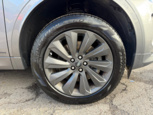 2019 Land Rover Discovery Sport 2.0 D180 Mhev R-Dynamic Se SUV 5dr Diesel Auto 4WD Euro 6 (s/s) (180 Ps) in Grey — image 4