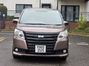 2026 Toyota Noah 1.8 Vvt-H MPV Petrol Hybrid CVT Euro 5 in Brown — image 2