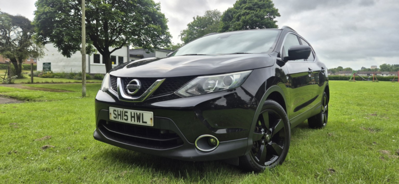 2015 Nissan Qashqai 1.5 Dci N-Tec+ in Black — image 1