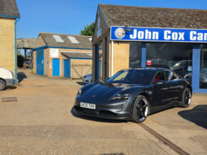 2020 Porsche Taycan Performance Plus 93.4kwh 4s Auto 4WD 4dr in Grey — image 4