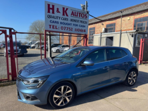 2016 Renault Megane 1.5 Dci Dynamique S Nav Euro 6 (s/s) 5dr in Blue — image 2