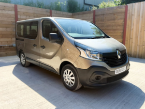 2019 Renault Trafic 6 SEAT Wheelchair Accessible Disabled Access Vehicle Wav in Beige — image 3