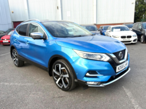 2018 Nissan Qashqai 1.5 Dci Tekna Euro 6 (s/s) 5dr in Blue — image 2