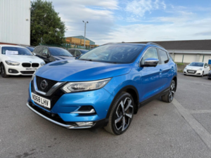 2018 Nissan Qashqai 1.5 Dci Tekna Euro 6 (s/s) 5dr in Blue — image 3
